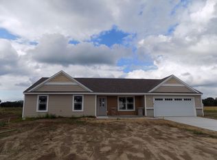 863 E Harmony Dr NE, Sparta, MI 49345