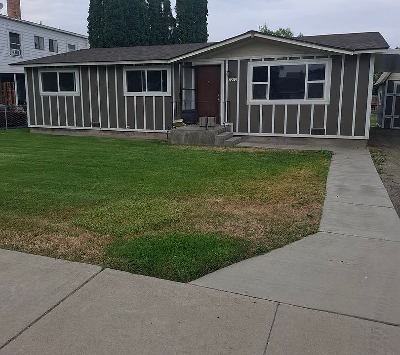 1st image of 1213 5th Ave E