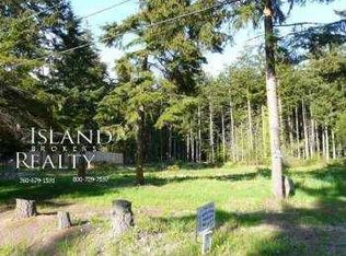 4453 Woodland Cir, Oak Harbor, WA 98277