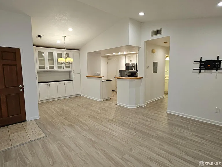 34645 Pueblo Ter — Photo 9