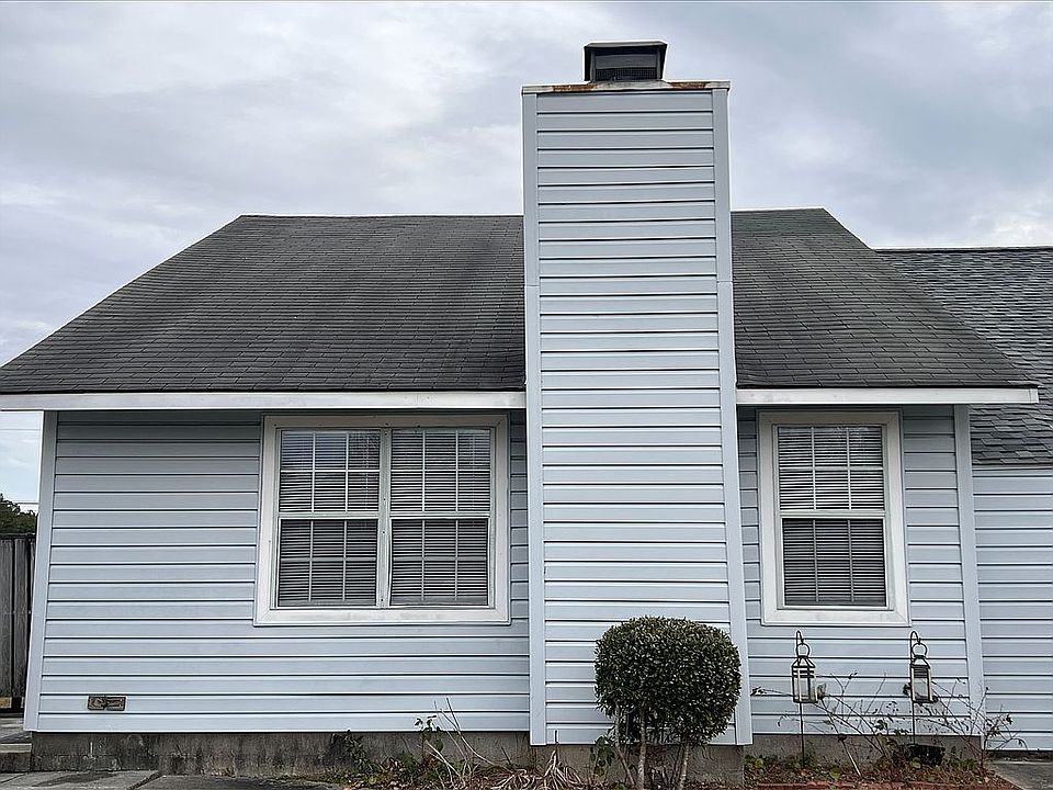 Townhouse Front