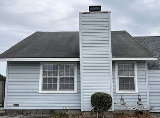 120 Witten Cir APT C, Havelock, NC 28532