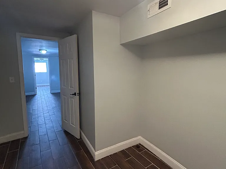 1529 S Homan Ave #1 — Photo 8