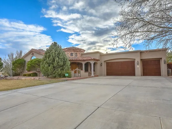 8601 Royal Glo Dr NE, Albuquerque, NM 87122