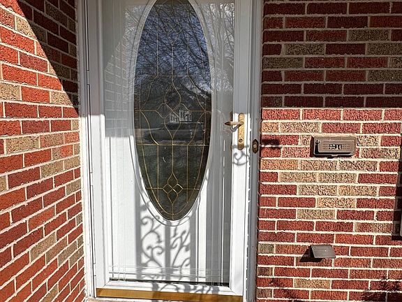 2nd image of 2714 Evergreen Rd