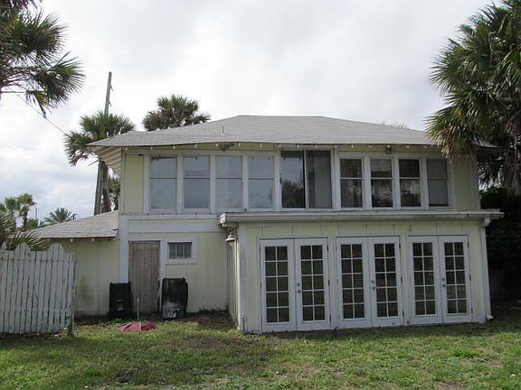 4th image of 51 Beach Ave