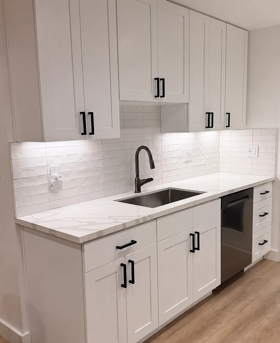 2 bed, 840 sqft, $3,490 — Photo 4