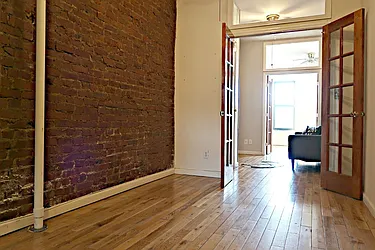 Rented by Level Group