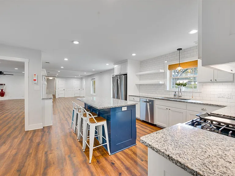 215 Perryman Rd — Photo 15