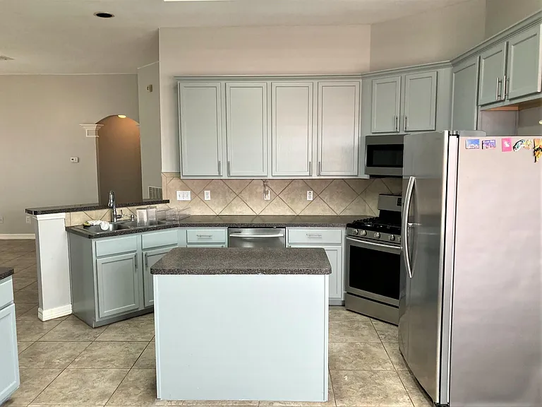 21215 Branford Hills Ln — Photo 10