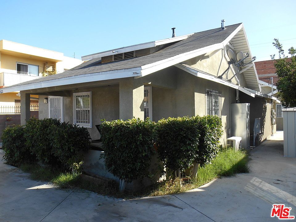 1st image of 622 N Manhattan Pl