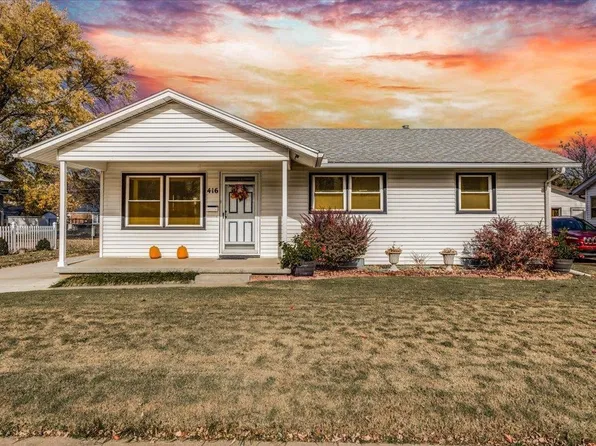 416 W 6th St, Haysville, KS 67060