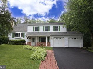 1209 Foal Cir, Warrington, PA 18976