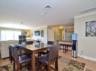 1818 Main St UNIT 212, Holden, MA 01522