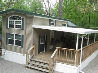 265 Oak Ln, Edgerton, WI 53534