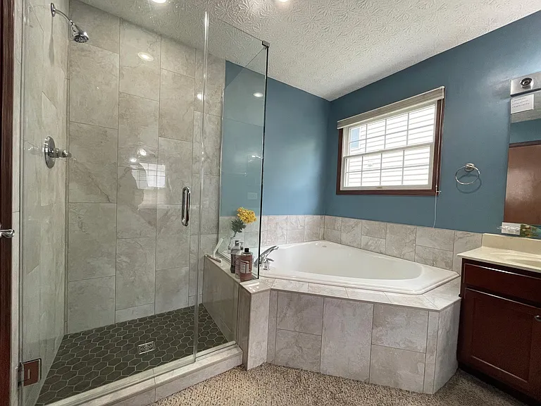 7192 Trillium Dr — Photo 30