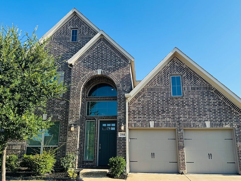 1st image of 2504 Williamsburg Dr