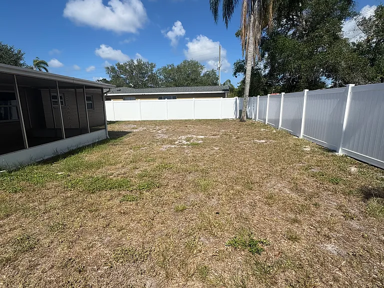 3346 Coldwell Dr — Photo 9