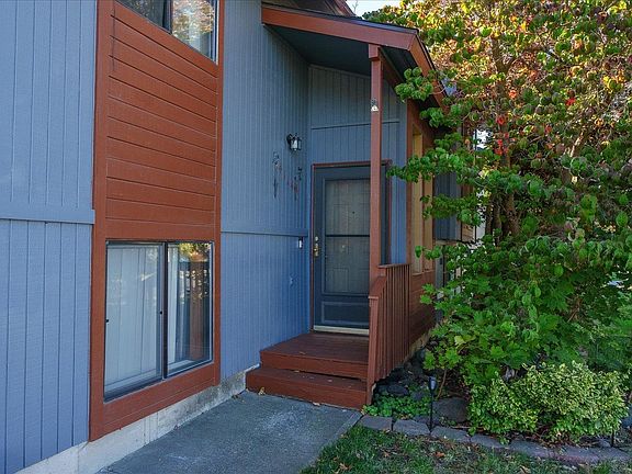 2nd image of 4114 E 25th Ave