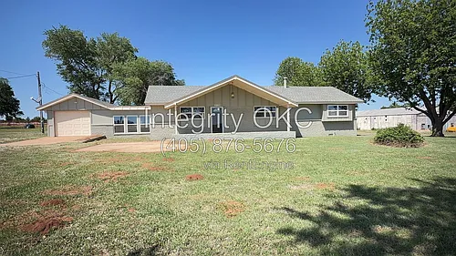 5150 W Camp Dr Photo 1