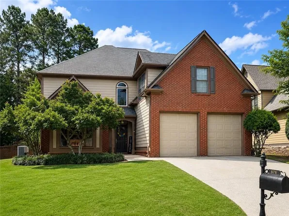 676 Bentleaf Dr, Dallas, GA 30132