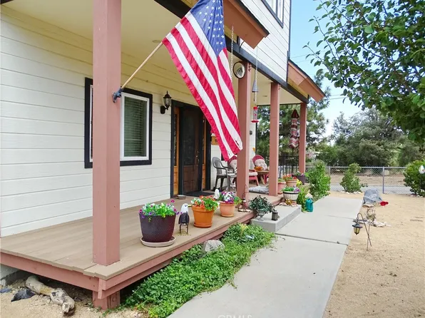 2097 Fox Ln, Big Bear City, CA 92314