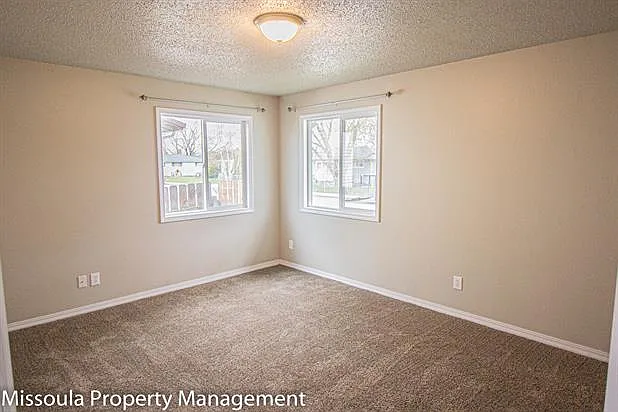 2405 W Central Ave — Photo 5