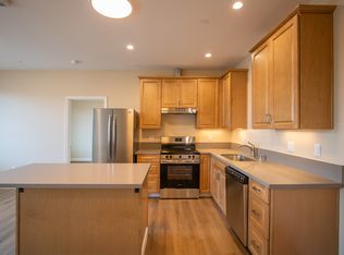 432 Capitola Road Ext #6, Santa Cruz, CA 95062