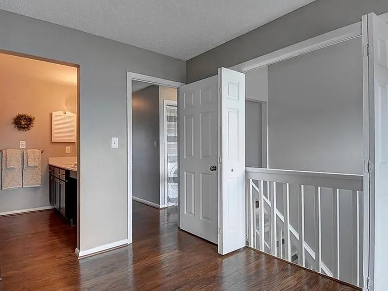 766 Quesnel Dr — Photo 15