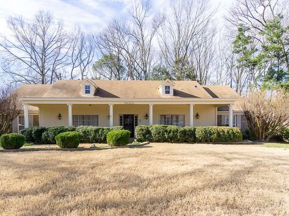 On 2 Acres Memphis Real Estate 9 Homes For Sale Zillow