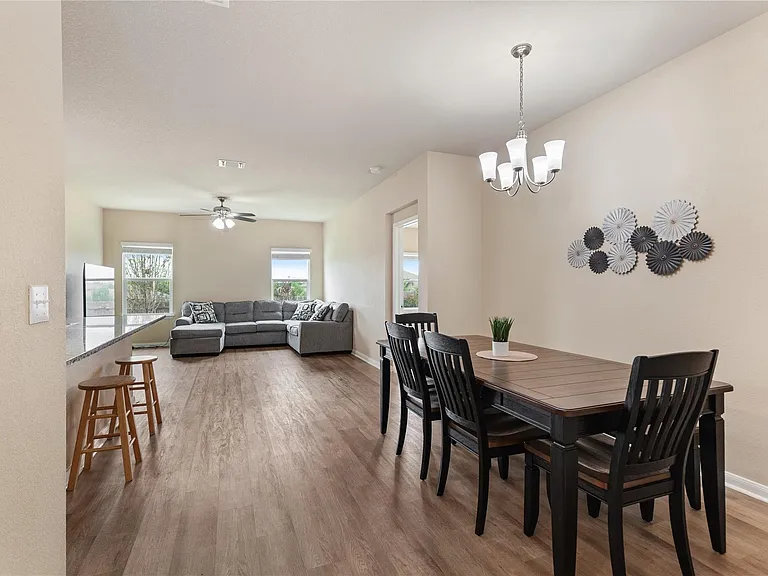 251 Northern Flicker St — Photo 3
