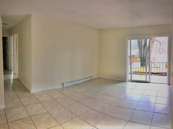 254 N Womack St APT 1
