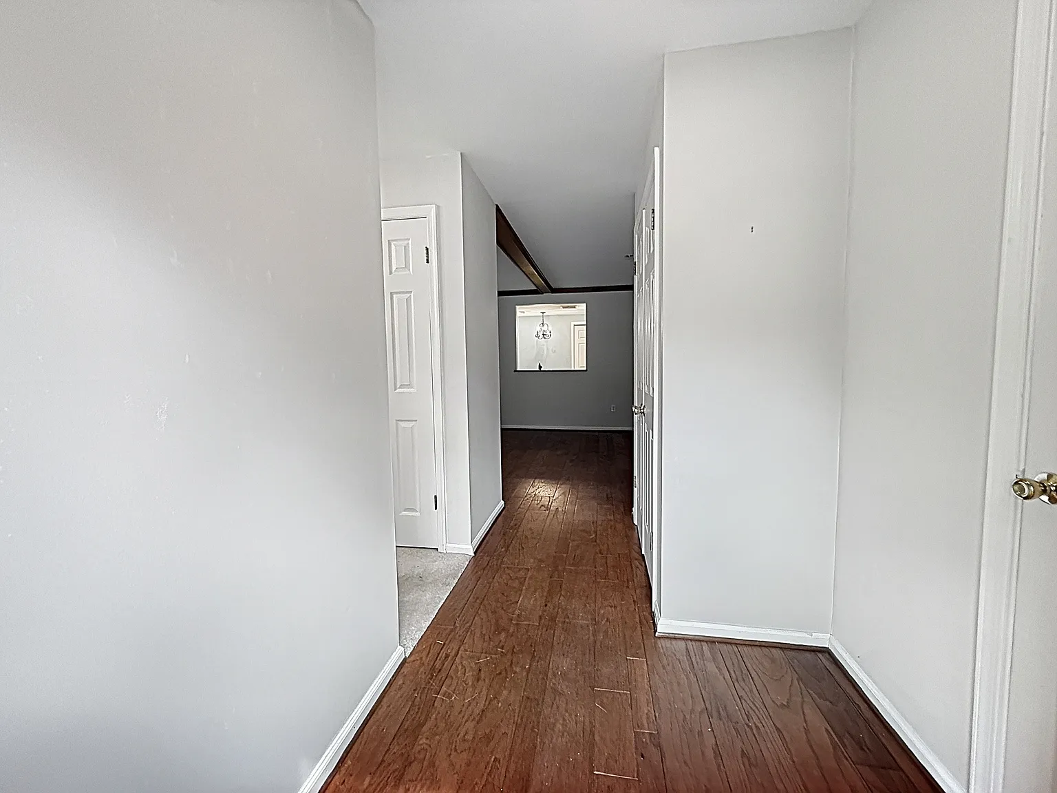 2 bed, 1252 sqft, $2,350 — Photo 2