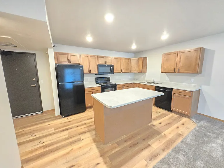 Home - Field Apartments I — Photo 4