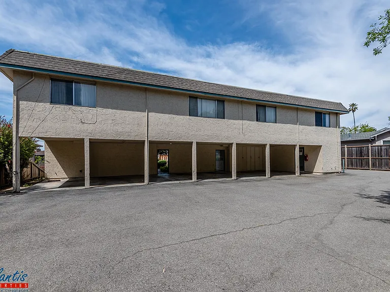 100 Caledonia St #2 — Photo 7