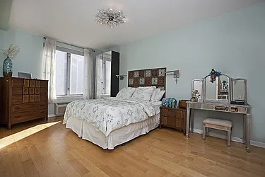 Sold by Nest Seekers International