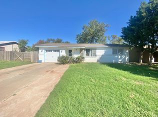 2404 48th St, Lubbock, TX 79412