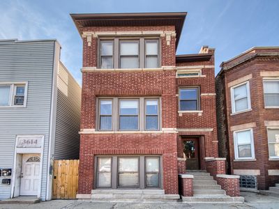 3616 N Ashland Ave, Chicago, IL, 60613