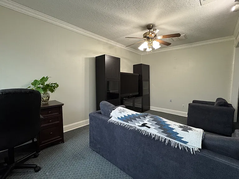 743 Coral St — Photo 45