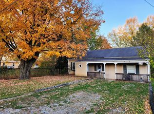 122 Howe St, Lodi, OH 44254