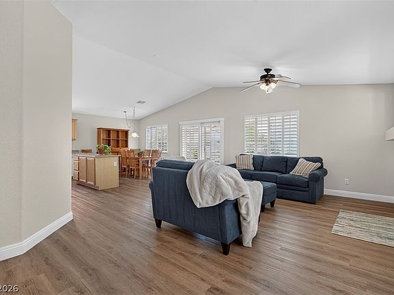 4th image of 9009 Tumblewood Ave