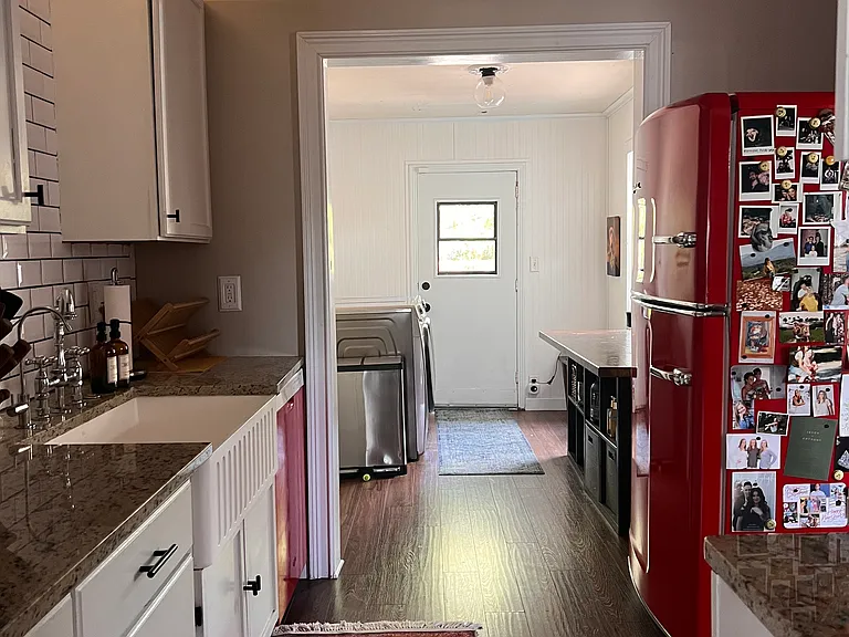 1663 Knollwood Cir — Photo 23