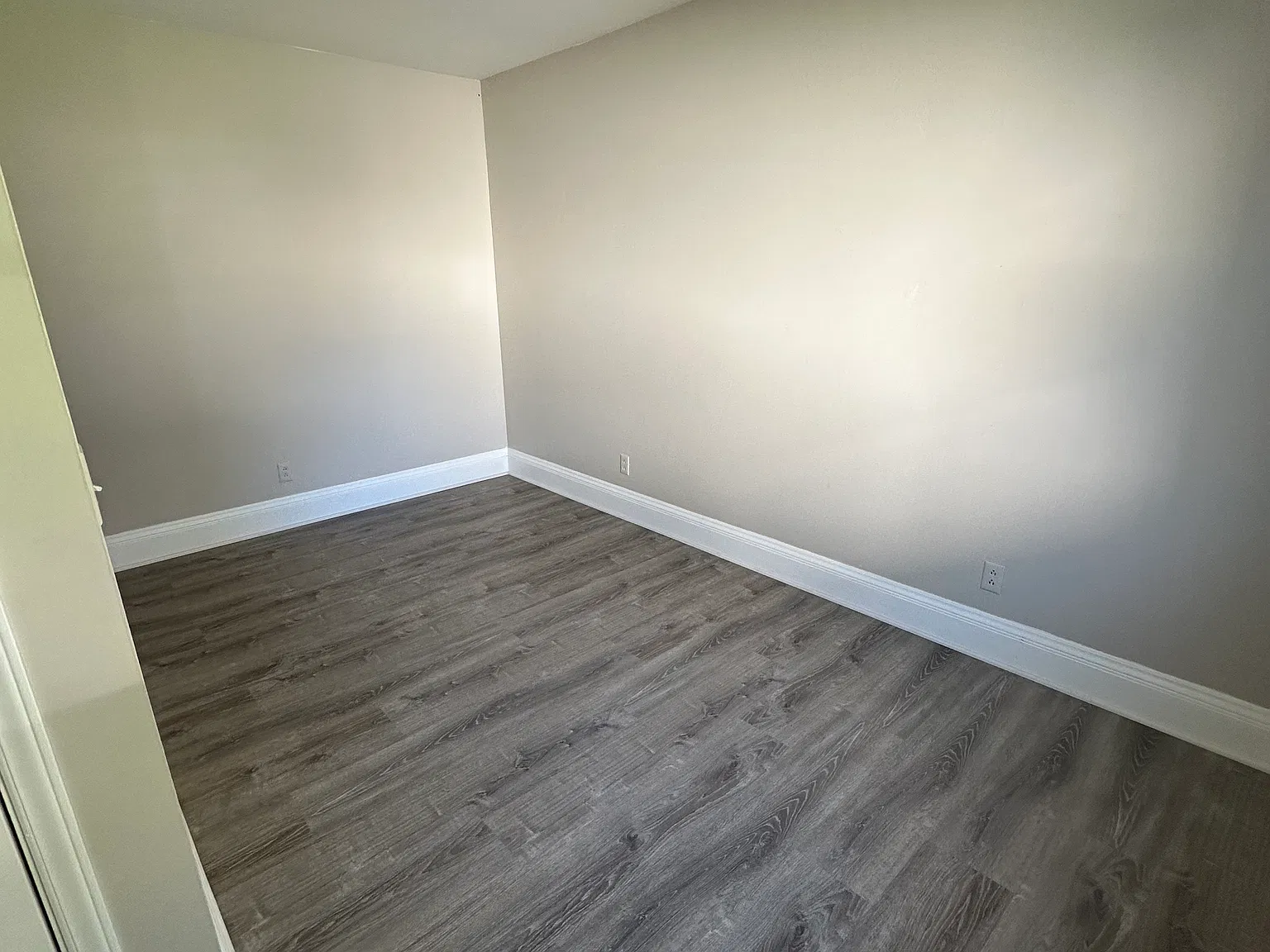 2 bed, $1,200 — Photo 3