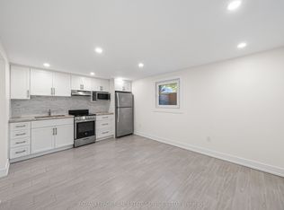 50 Arcadian Cir #3, Toronto, ON M8W 2Y9