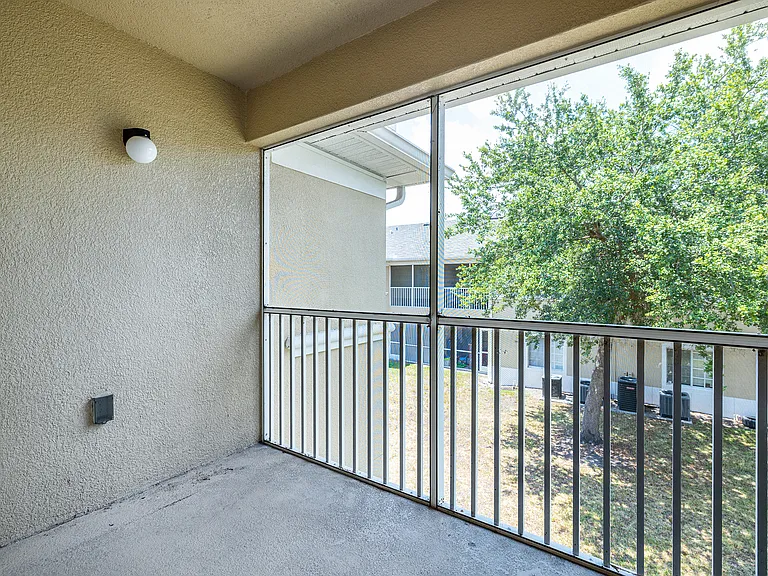 9506 Amberdale Ct #202 — Photo 30