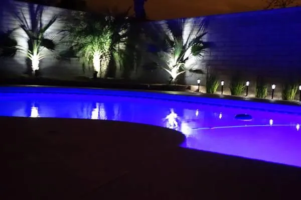 Private pool - 941 N Constitution Dr