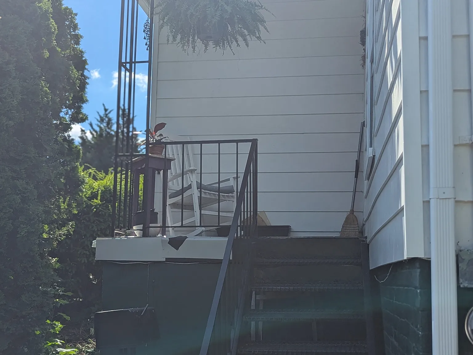 1 bed, 756 sqft, $1,350 — Photo 3