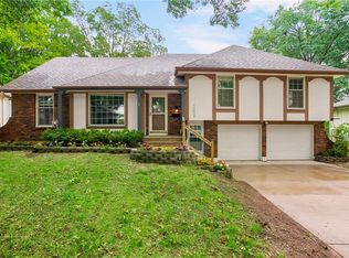 12629 Sycamore Ave, Grandview, MO 64030