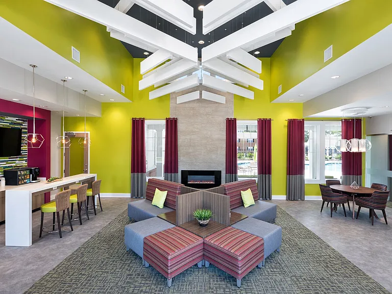 Cambridge Apartments — Photo 6