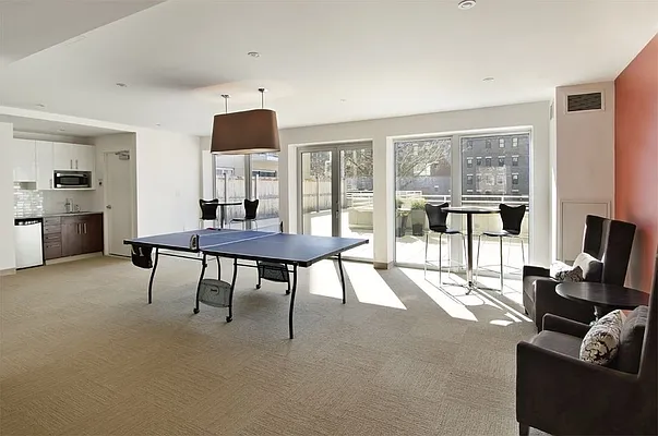 Rented by Living New York | media 5